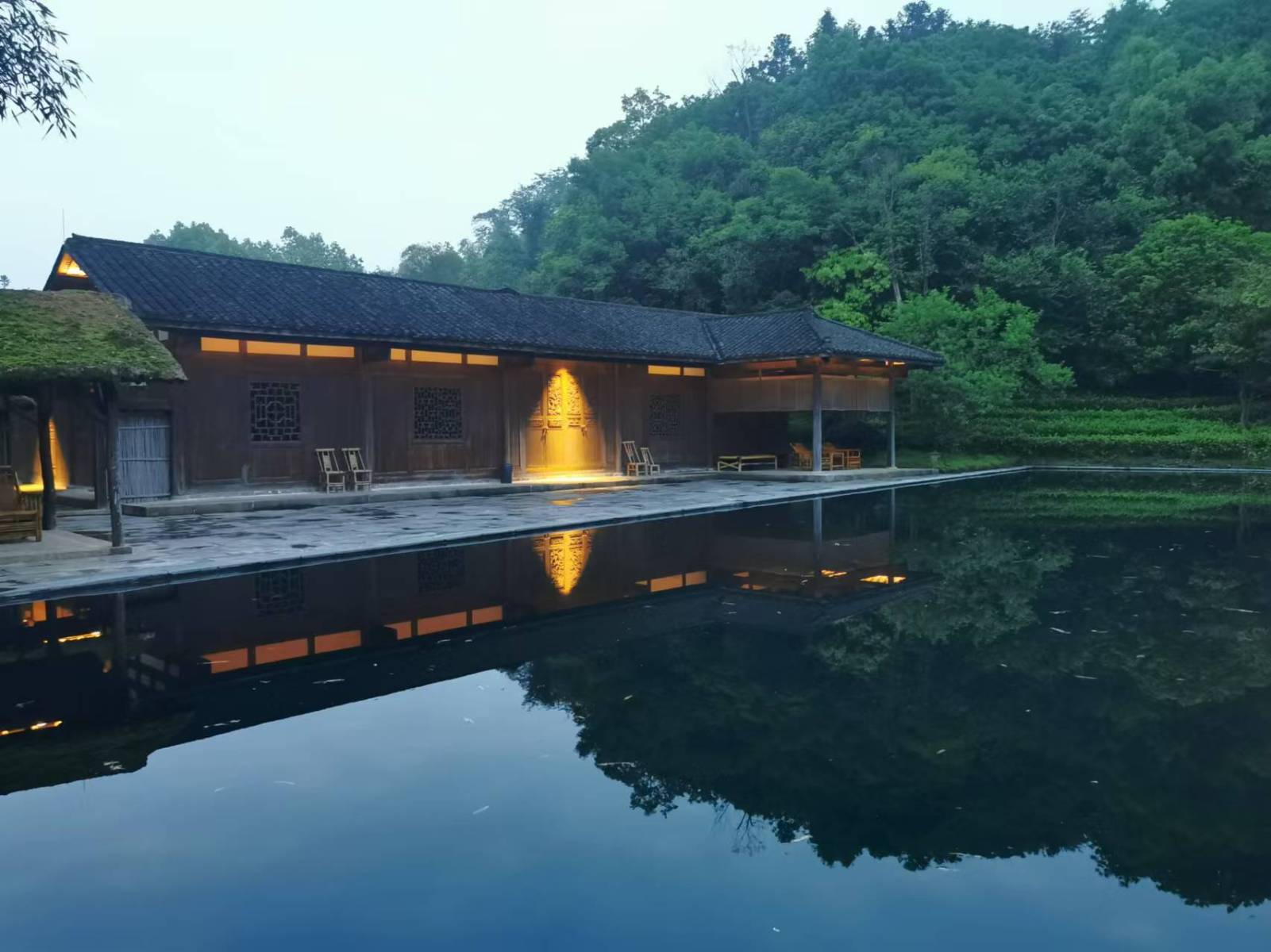 位于常德市桃花源景区的云舍村,共有20多栋名宿,这里古朴安静.