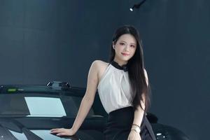 哈啰电助力车行驶中断电落锁：博士生右腿骨折至