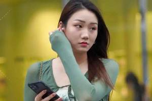 枣强贵和御府小区陷双重困境：商户屋顶漏雨