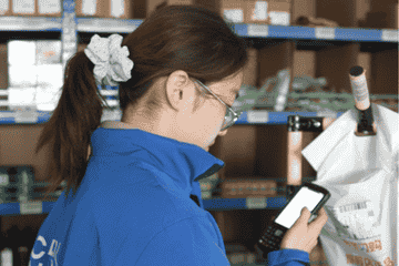 天猫特别设立女性专项表彰，让商业与公益共筑成长生态