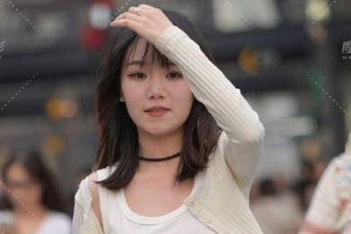 免费送挂面榨菜推销赵氏普众酒 商家：普通酒水