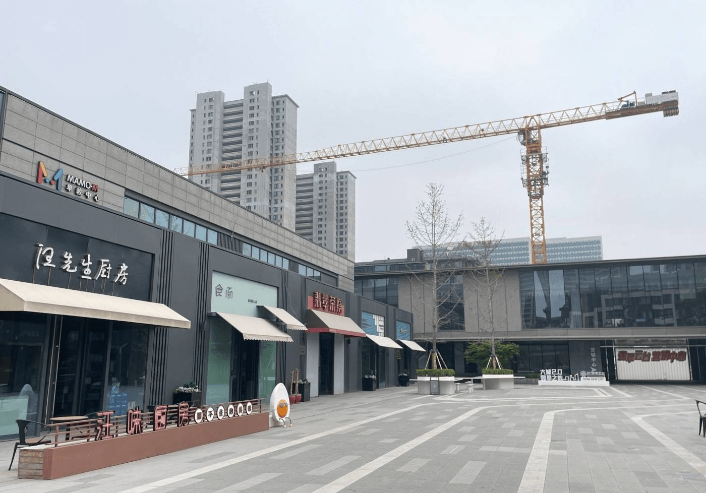 万科美的翡翠云台楼盘位于扬州高邮通湖路与东园路交会处,由扬州万美