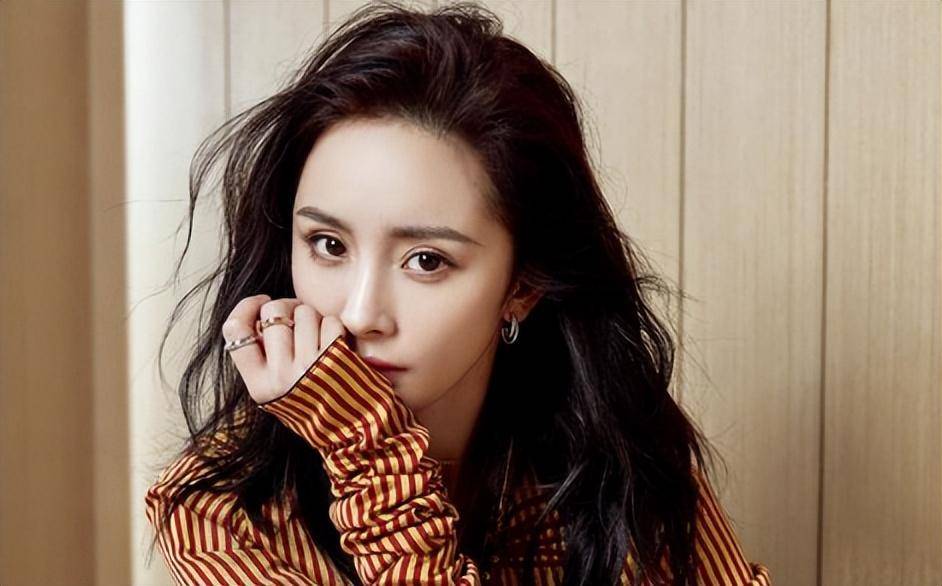 杨幂票房被倪妮超过,同为85后影花,究竟谁更胜一筹_电影_成绩_作品