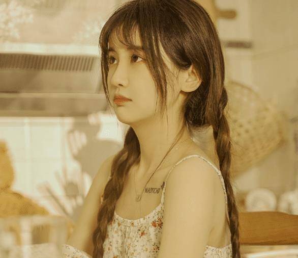 杨清柠"真人"长啥样?