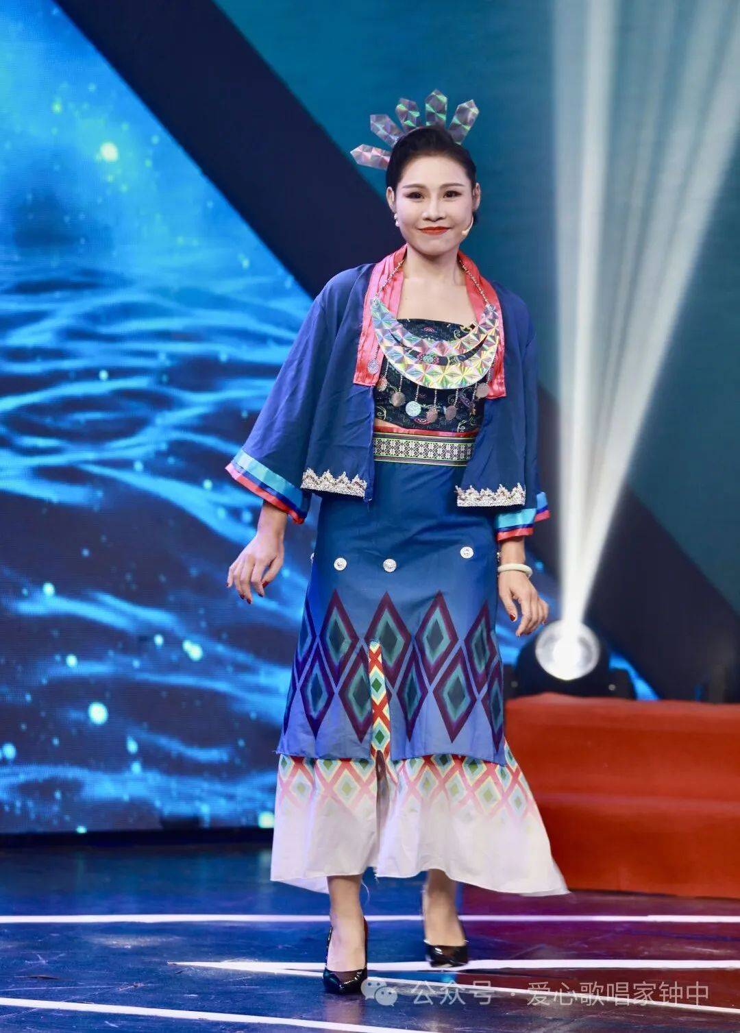 歌手:柯小龙春晚现场激情演唱《雷州渔歌》歌舞《雷州渔歌》广东湛江