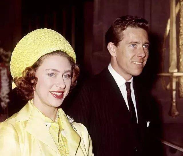 玛格丽特公主:父亲溺爱,初恋移情,丈夫不忠,3个男人都害了她_汤森