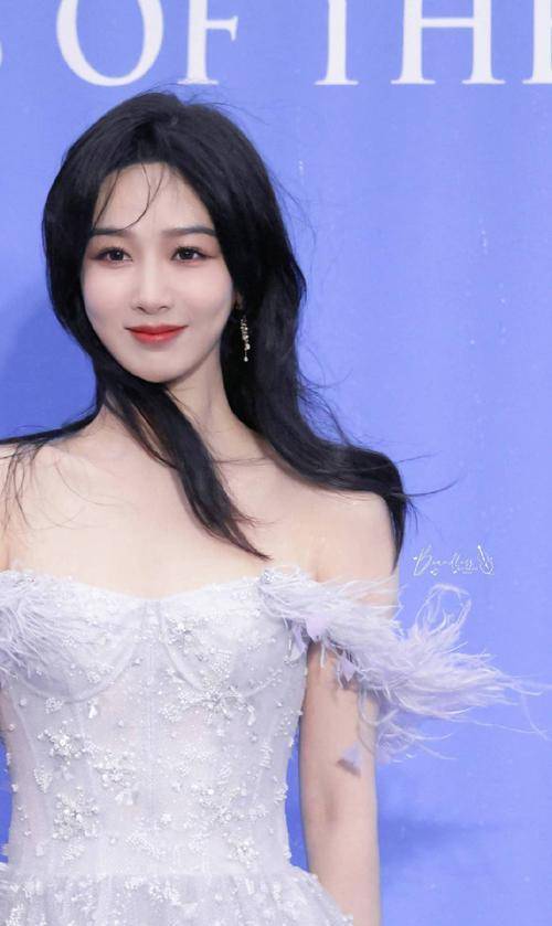 盘点越老越吃香的女明星,佟丽娅完败秦岚,白冰上榜_表演_张钧甯_观众