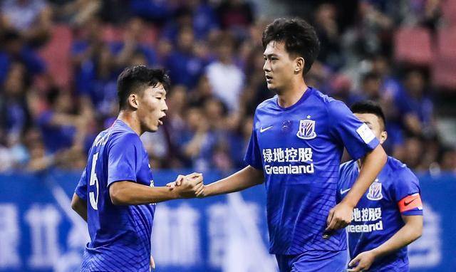 中超转会:上海申花敲定两名新引援——巴西中锋和国内国脚_安德烈·路