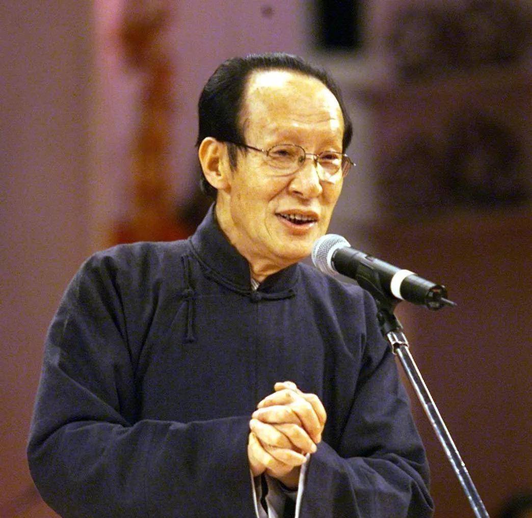 曾是相声界辈分最大的相声演员常宝华,他到底算不算大师?