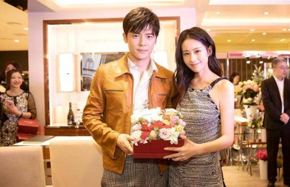 付辛博颖儿坚持婚姻aa制,众人质疑男方不靠谱,颖儿力挺为其澄清_女儿