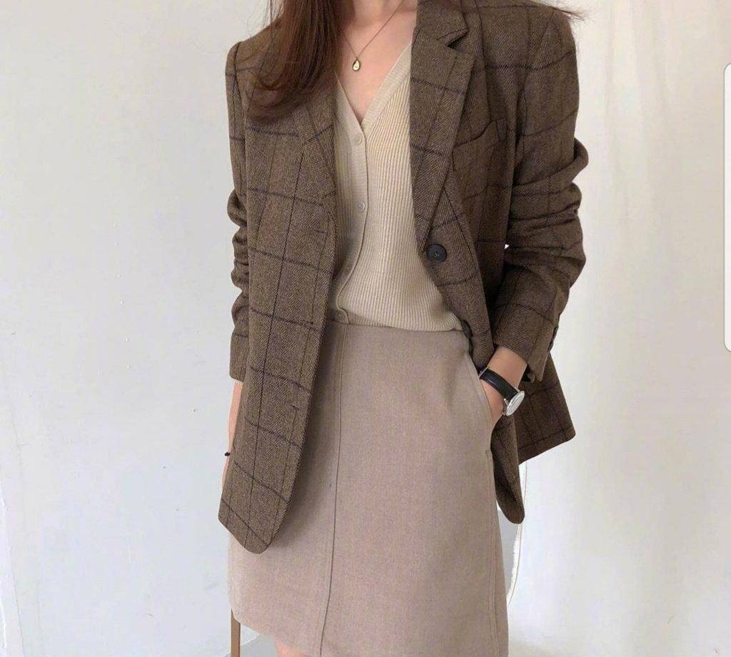 干净又利落的职场通勤风,极简又高级,气质穿搭get起来!