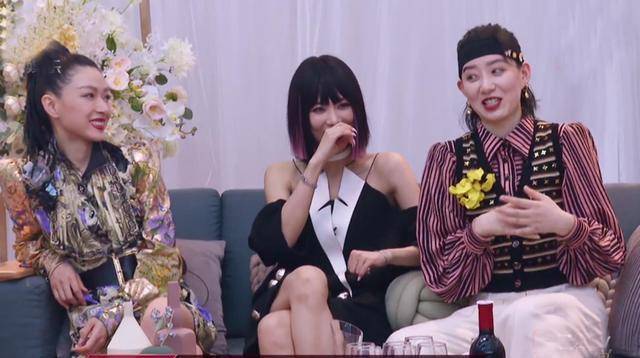 约谈万茜,3招棋显大局观,明知输也要输得漂亮_张含韵_李斯丹妮_人气