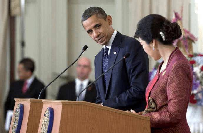 55岁英拉魅力不倒:曾让米歇尔吃醋,普京忘了握手,男友宠爱26年_奥巴马