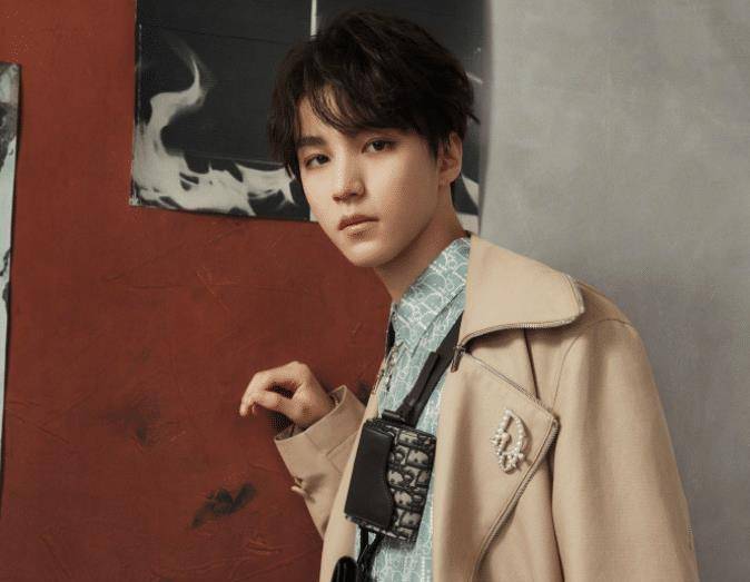 王俊凯悬疑电影终官宣:合作两位公认演技派,这下票房稳了!