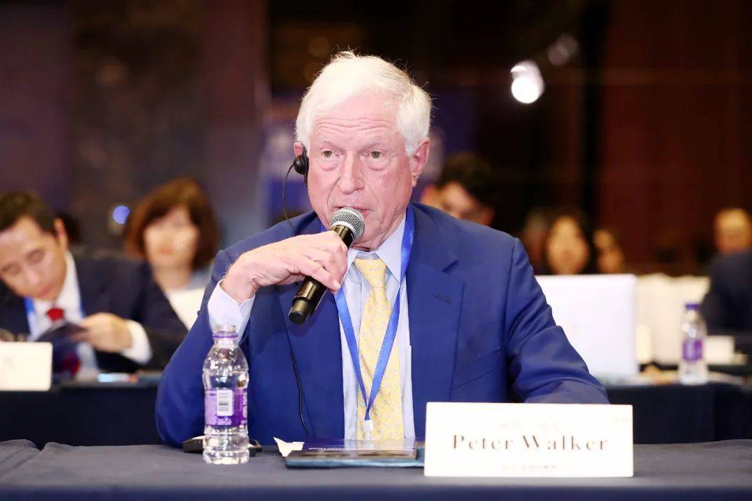 彼得·沃克:美国对中国天真而错误的报道让我感到厌倦_企业_全球化