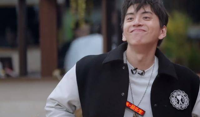 王大陆被淘汰时,信随口说的话,点破娱乐圈交友法则,太真实了_苏有朋