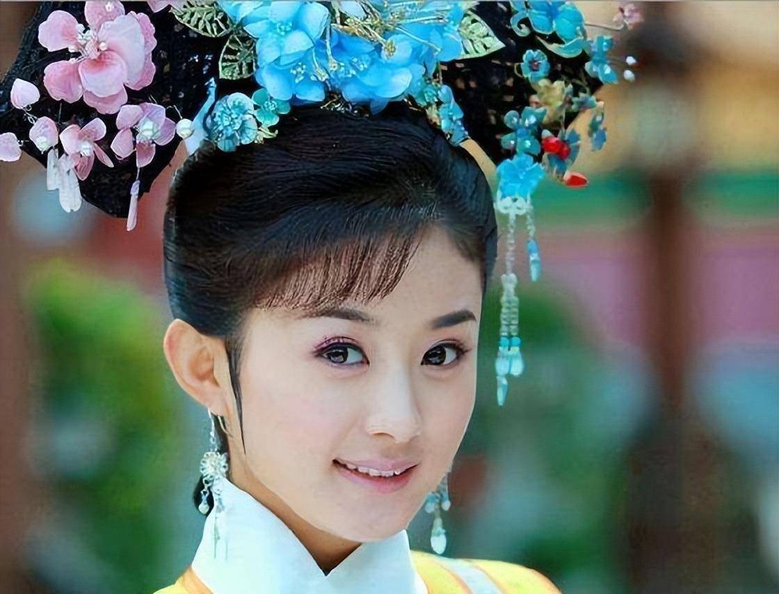 出道十六年,从龙套到女主,赵丽颖可不是一个简单的漂亮演员