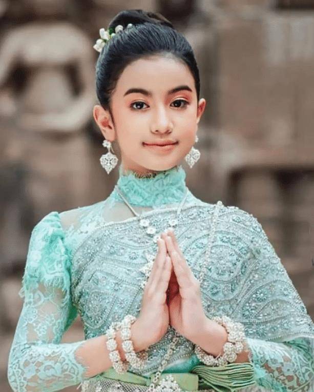 柬埔寨公主珍娜图片