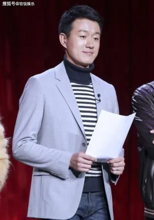 45岁佟大为旅居四川成都!