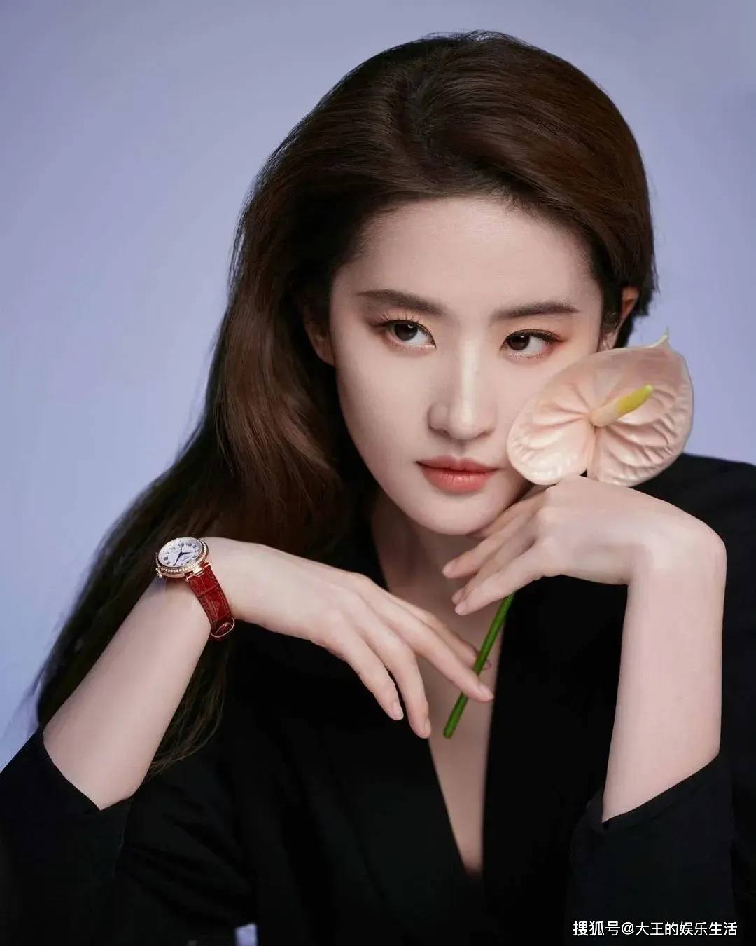 天梭手表与刘亦菲的合作一直以来都备受瞩目.