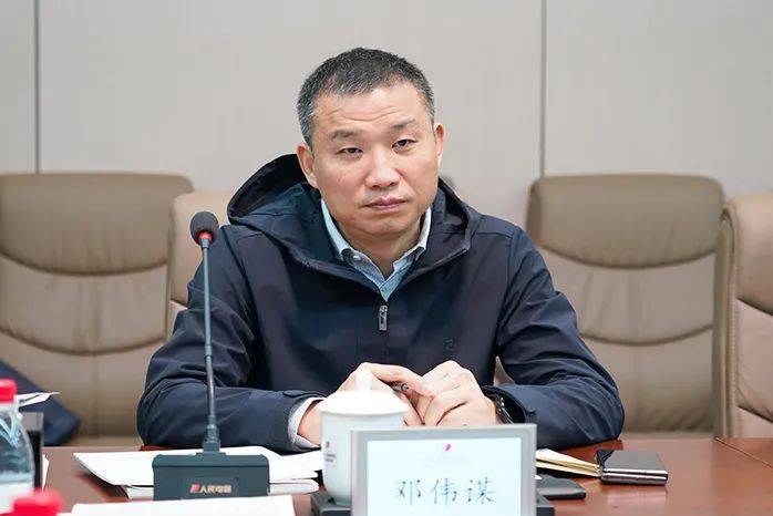 湖南涟源市委副书记,市长邓伟谋一行到人民电器考察交流_娄底_集团