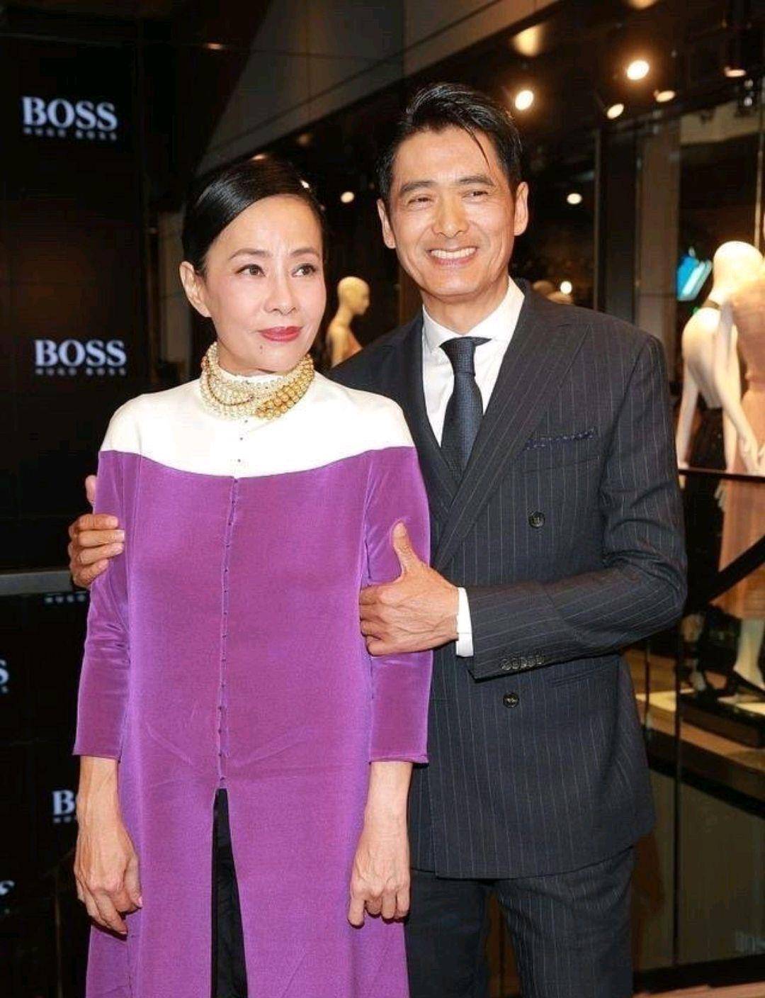 她是周润发的唯一女子,新加坡首富的女儿,究竟如何征服影帝的!