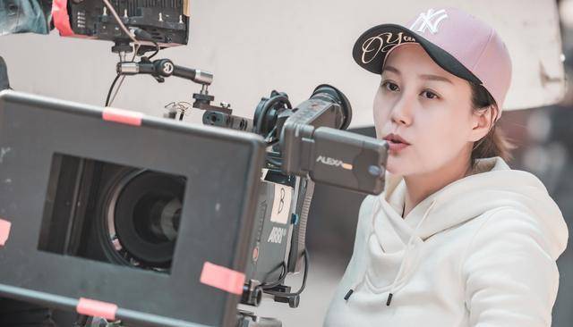 先后合作热巴杨幂,口碑也都严重扑街_金沙_抗日