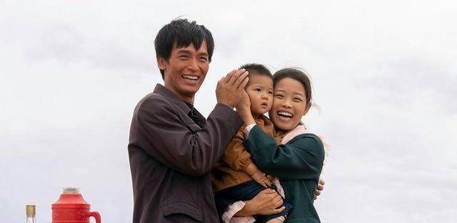 七个小青年点亮《山海情》,平均年龄28岁,闫妮女儿最小_马得宝_白宇凡