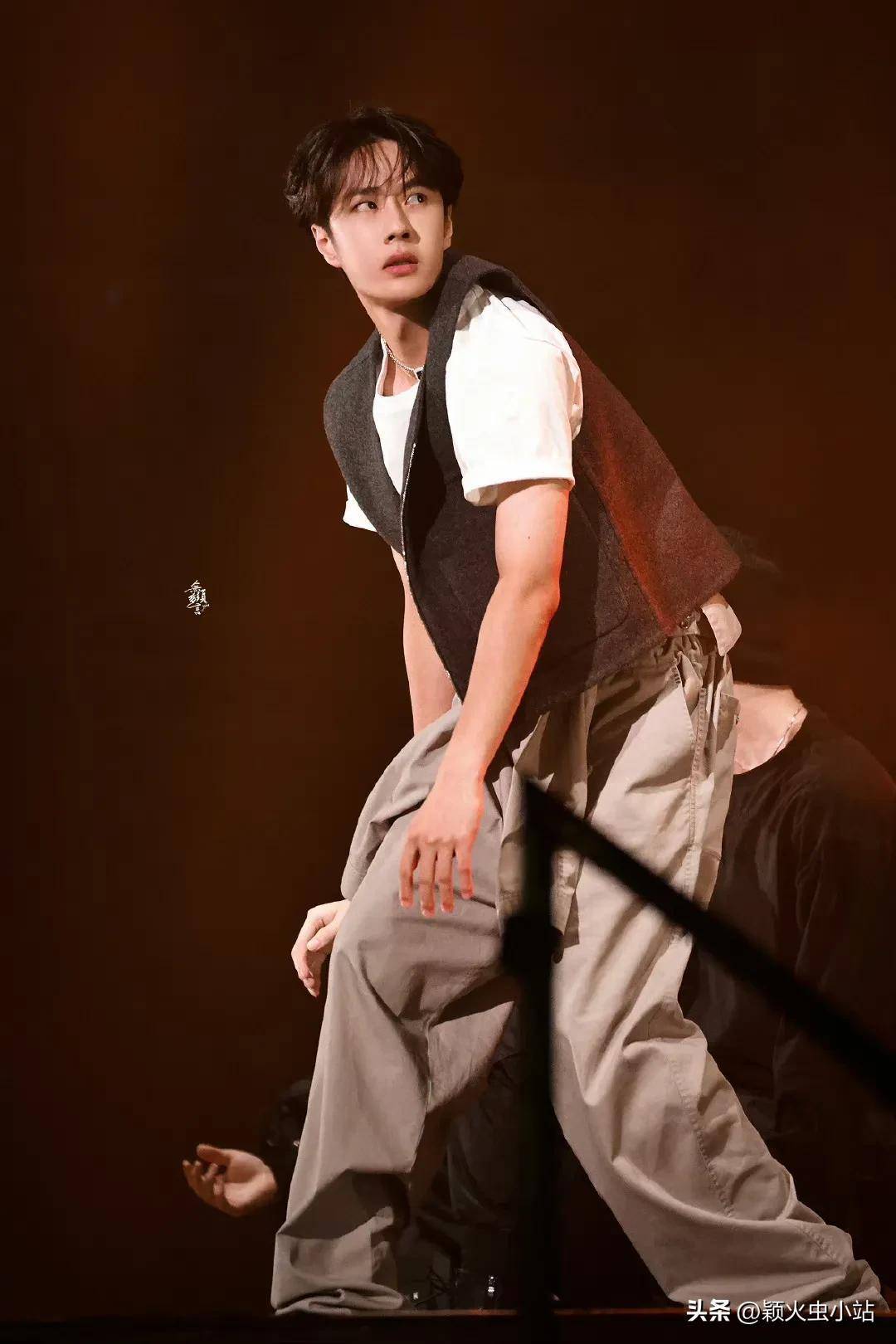 23娱瓜:徐海乔王一博林志玲迪丽热巴周雨彤田曦薇刘宇宁李一桐_互动