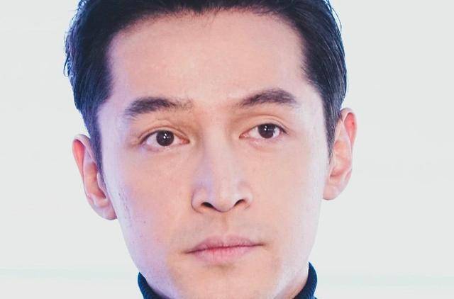 当娱乐圈中有人宣布结婚的时候,不少真爱粉都会"催婚"胡歌,胡歌在娱乐