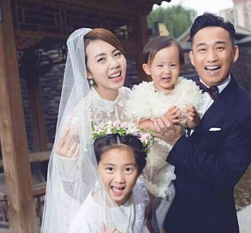 "结婚狂"刘若英,与黄磊的"第四种感情",后嫁富商成人生赢家_陈升_因为