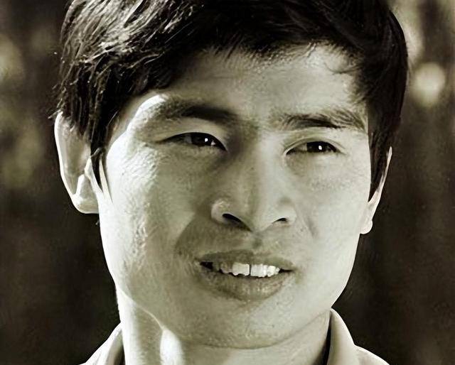 "_杨阳_羽毛球_教练