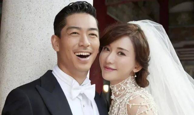 "宝岛第一美女"林志玲;40岁冻卵,47岁顺产生子如今一家三口_刘德华