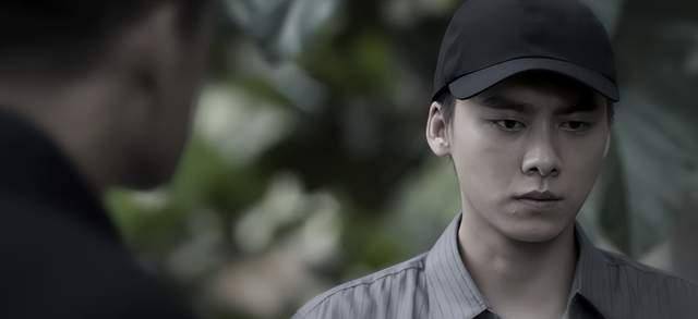 首播拿下3个冠军,李易峰新剧首波口碑出炉:高出预期_骆翔_身份_陈陌