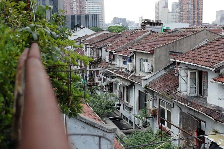 75997元/平米静安区76街坊零星地块评估价:74860元/平米静安区北京