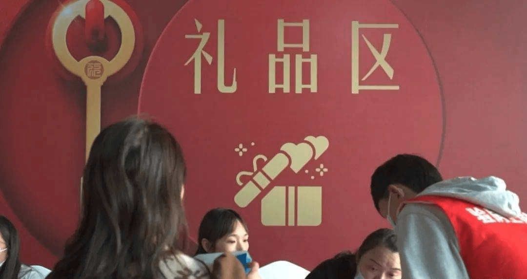 昆明三千时光售楼部电话号码是多少/三千时光价格多少