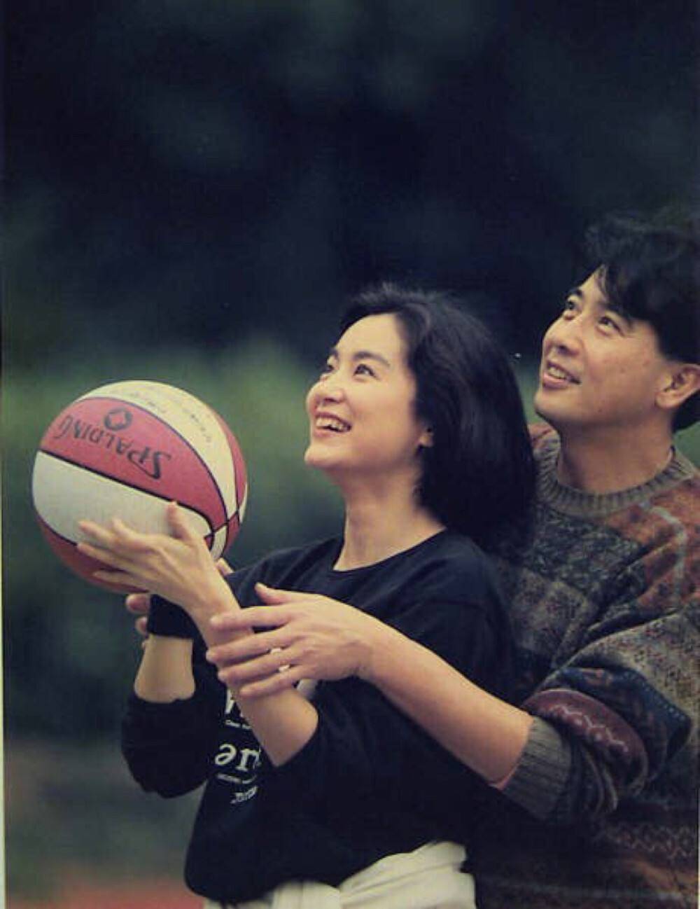 "林青霞接班人"吕秀菱:退圈嫁富豪,却无儿无女,她算幸福吗_琼瑶_秦汉