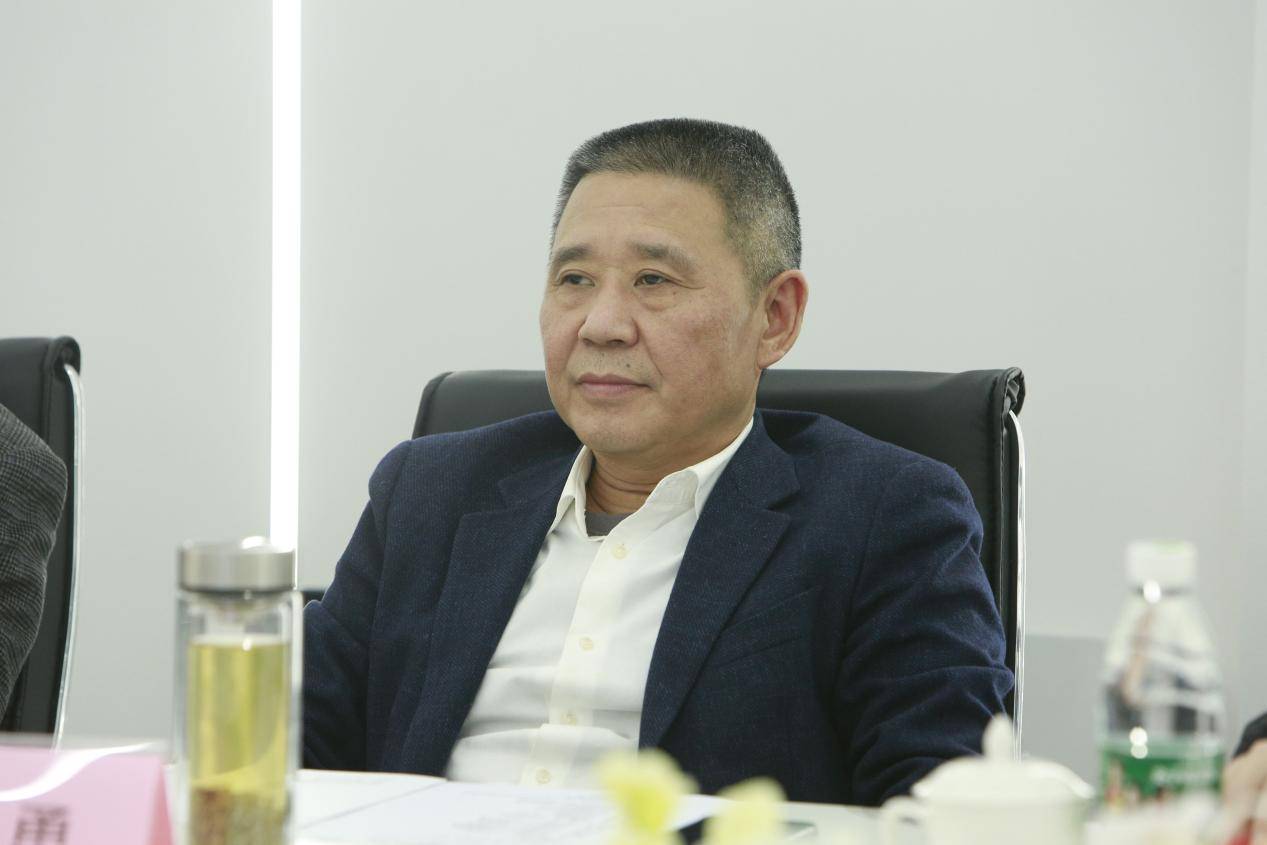 江北区政府领导杨新,何勇等一行莅临软江图灵指导调研_公司_人工智能