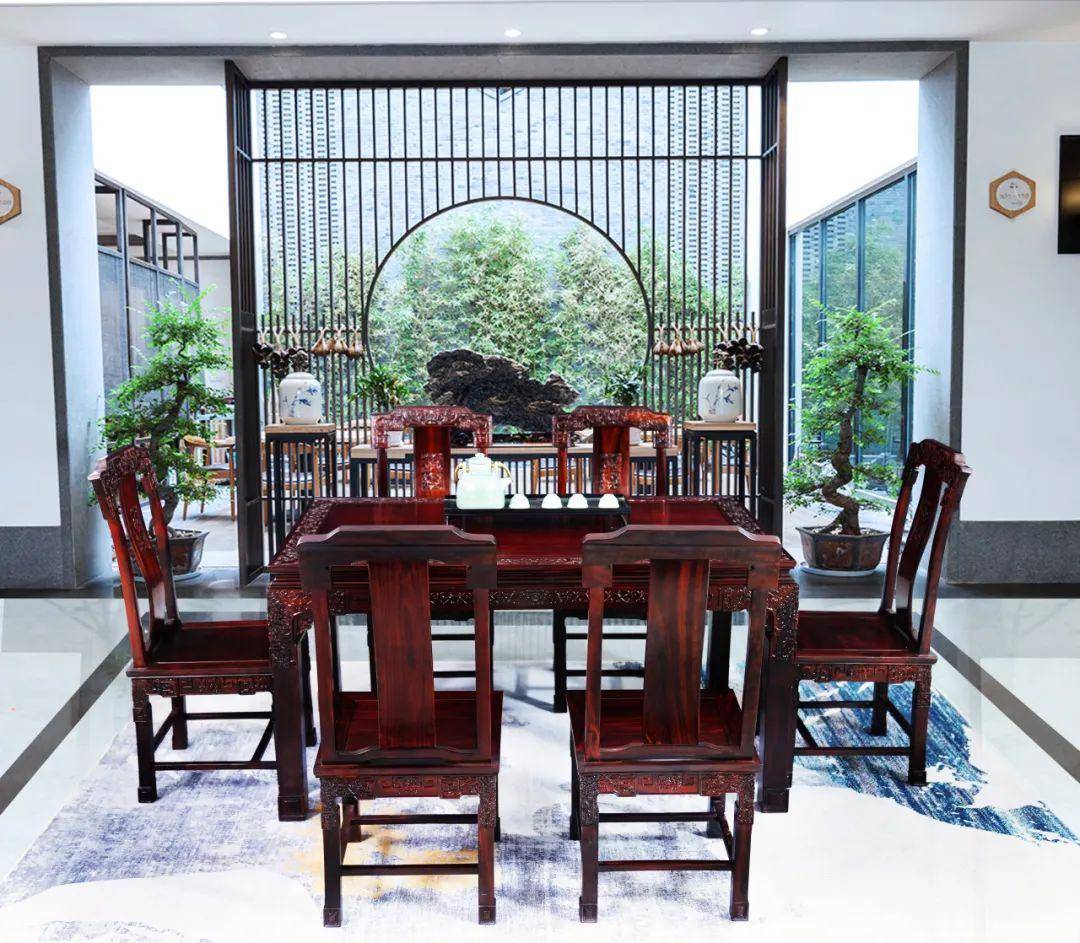 臻匠红木家具之餐厅系列_餐桌_圆台_雕花