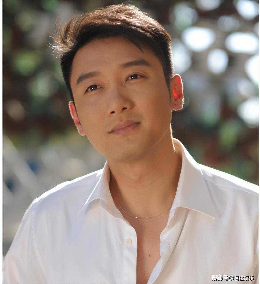 辞职央视转行当演员,搭档孙俪演戏爆红,33岁不沾绯闻闷声拿影帝_巩峥