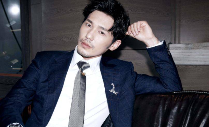 因网播剧一夜出名,坚持跑龙套14年,33岁成为实力派_白宇_角色_成功