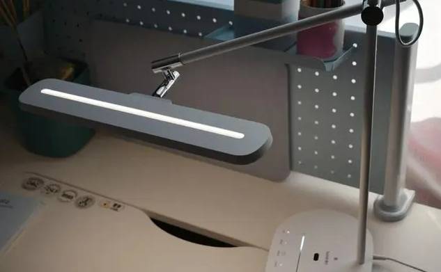 照明灯具品牌前十名哪个好？揭秘教育照明灯具十大排名榜