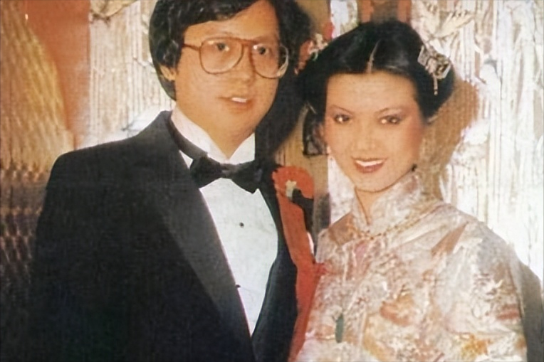 她是小婉君,嫁豪门生5子后丈夫爱上王祖贤,婆婆霸气给4亿离婚费