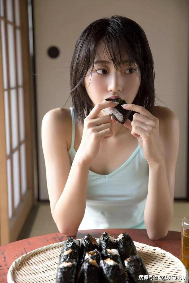 武田玲奈写真赏_身材_才华_在未来