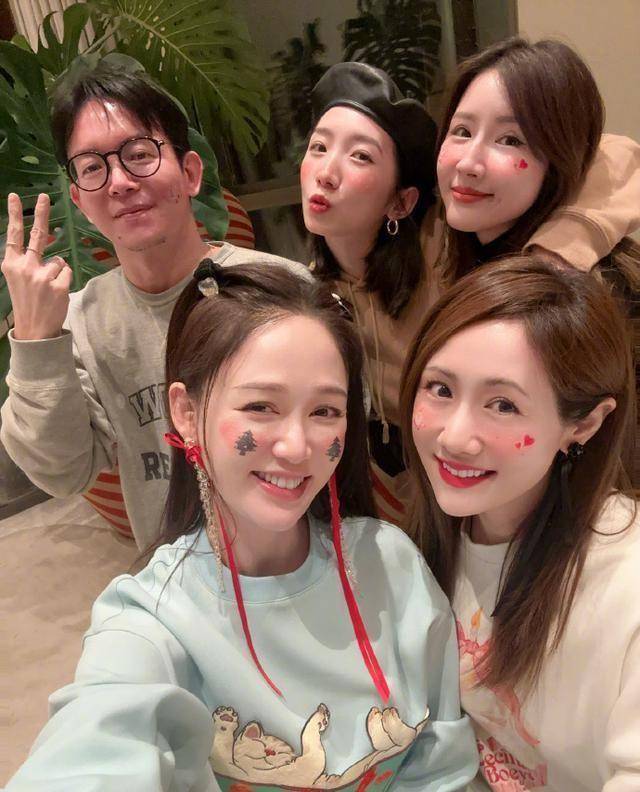 郑钧老婆41岁生日,陈乔恩霍思燕等到场庆祝,姐姐们同框超养眼_刘芸