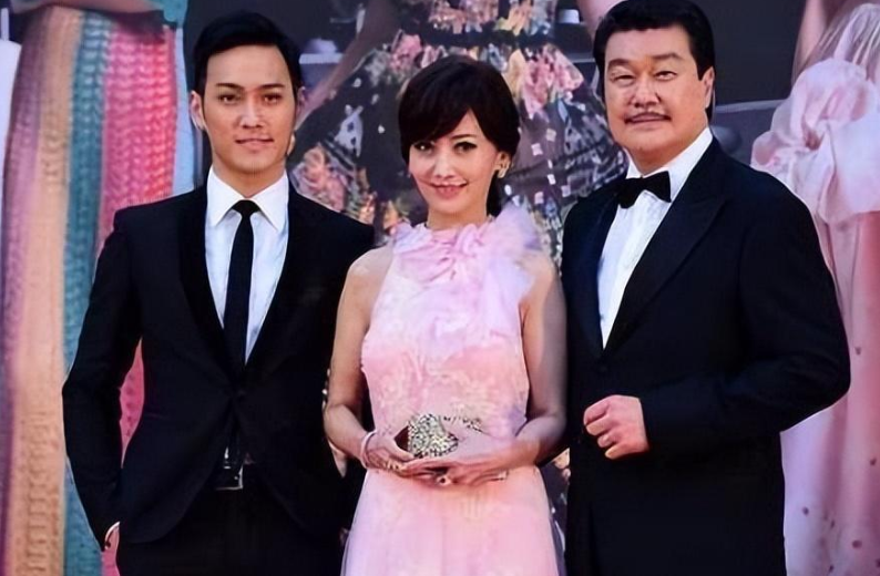 赵雅芝3个儿子:长子47岁,次子44岁,小儿子37岁,个个让她骄傲_工作