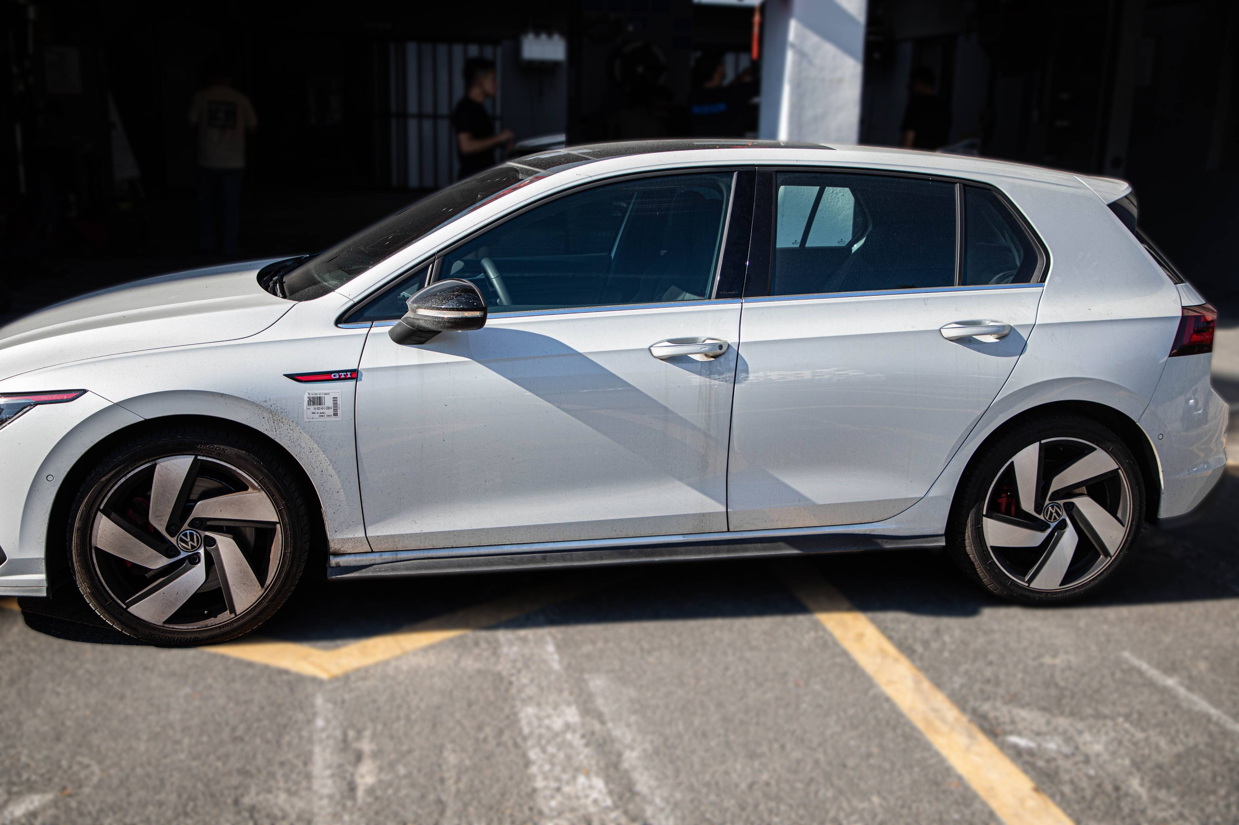 百炼羽锻造轮毂|大众高尔夫8轮毂改色,复古优雅!