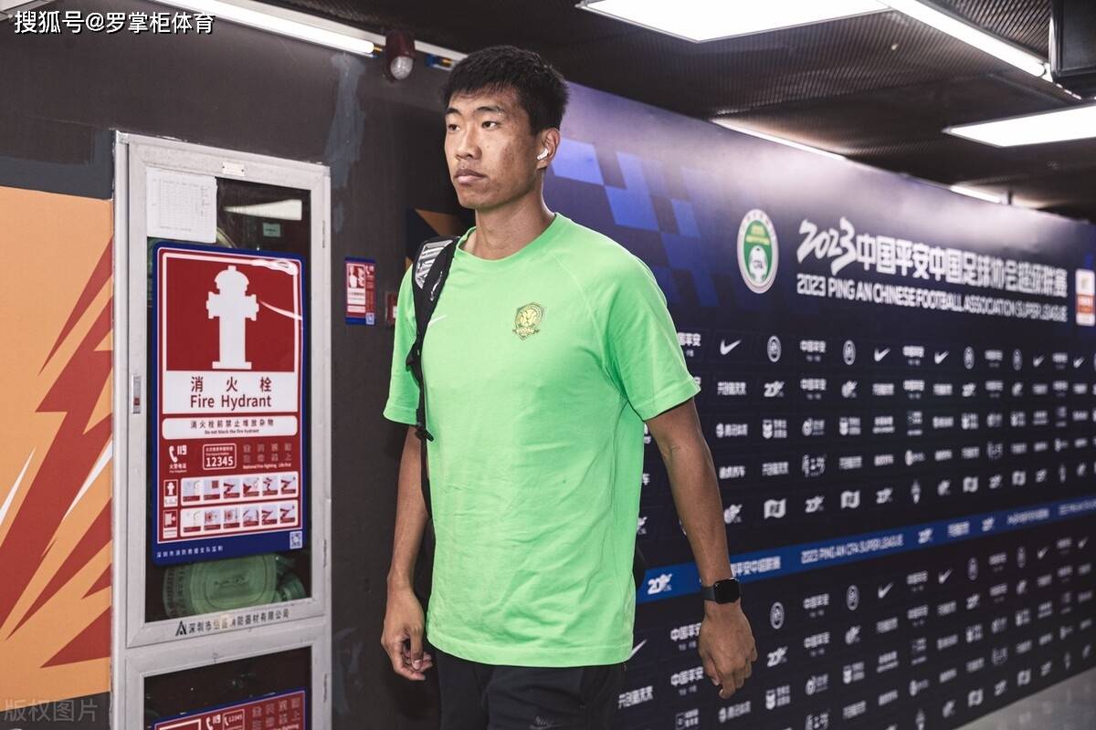 国安多任主帅都想甩掉的高薪包袱,如今却依然不肯走,已拒绝离队_柏杨