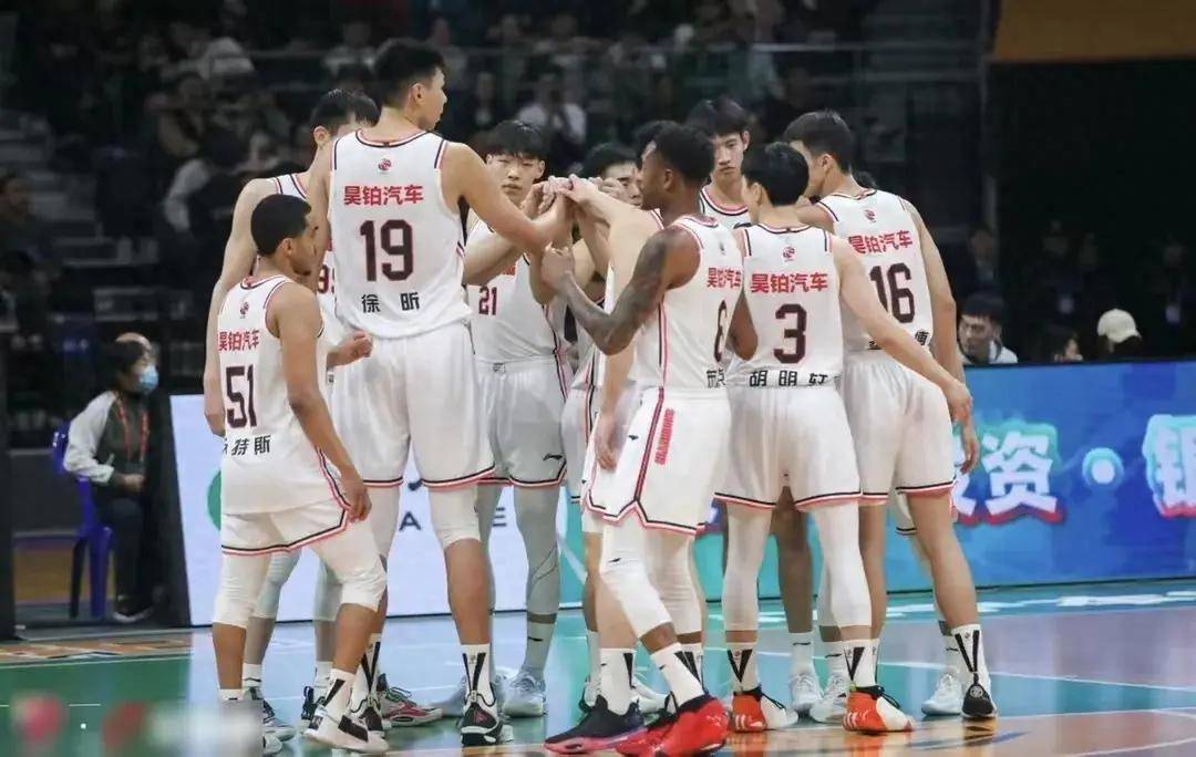 cba明日赛程预告:1月27号cba联赛常规赛将进入第35轮第二日的比赛,五