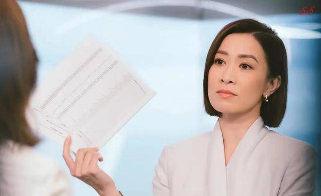 《新闻女王》:余诗曼与马国明剧里大pk,火花四射的碰撞